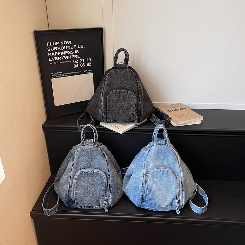 Summer Fashi Denim Commuting Women's Shoulder Bags Simple Versatile Backpack 2026 New Large Capacity Crossbody Bags