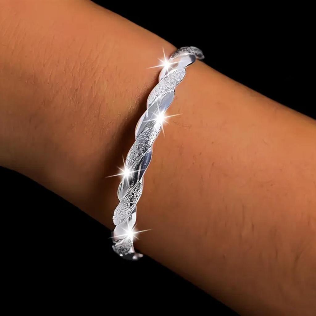Möbius Pure Silver Interwoven Bracelet - Women's Fashion Jewelry, Mother's Day Gift