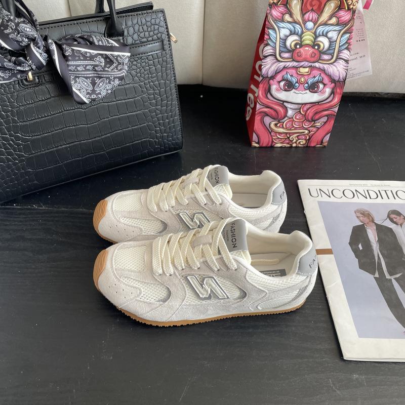 Soft Leather Flat Bottom Women's New Summer Versatile Casual Sports Shoes Comfortable and Breathable Little White Shoes