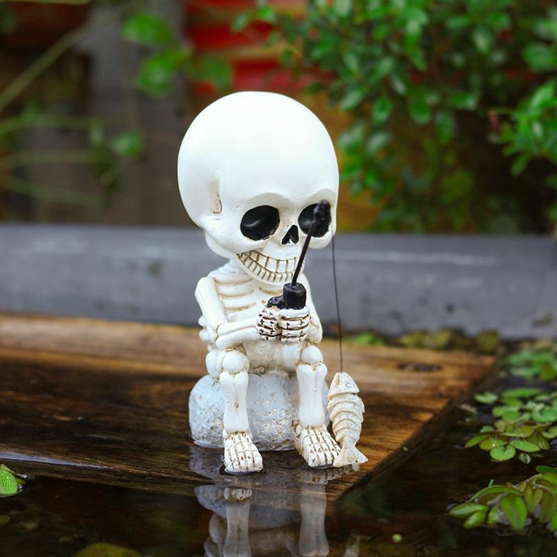Shaking Head Fishing Skeleton Statue Figurine, Halloween Home Pond Decoration and Display Resin Handicraft