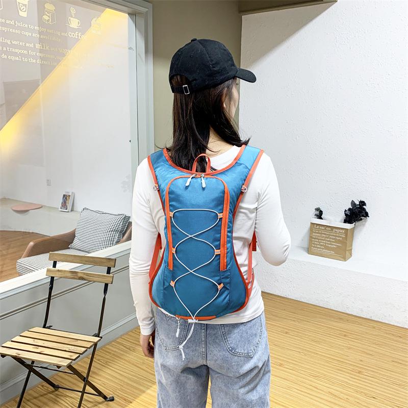 Outdoor Hydration Cycling Backpack - Splash-proof Nylon Double Shoulder Bag with Water Bladder