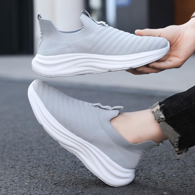 Men's and Women's Same Style, One-pedal Platform Socks Shoes, Four-season Couple's Breathable Men's Shoes, Lightweight Men's Casual Sports Shoes