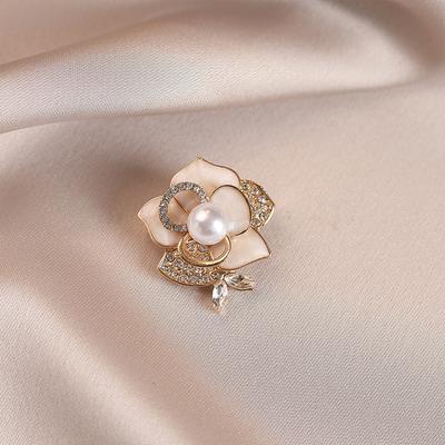 High-end Exquisite Camellia Brooch Fashionable Women's Corsage Jacket Women's Pin