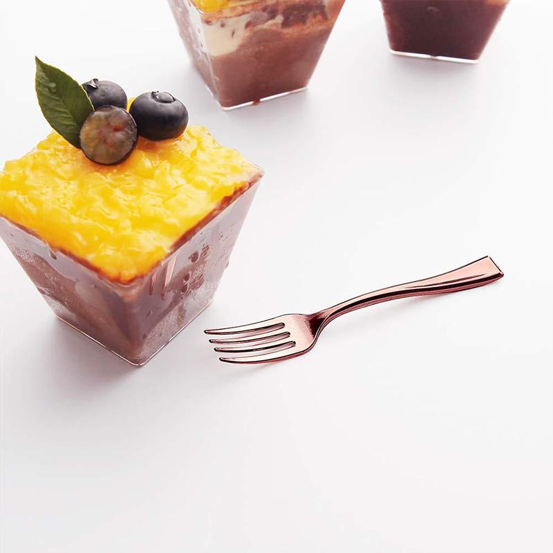 24pcs Plastic Disposable Spoons Golden Mini Spoon Set Plastic Imitate Metal Flatware For Barbecue Party Picnic Kitchenware