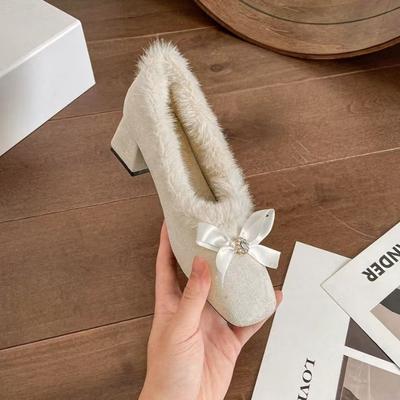 Mode 2024 Nouveaux Nœuds en Cristal Bout Carré Peluche Chaud Femme Talon Haut Hiver Mode Semelle Épaisse Sexy Décolleté Haut Talon Bottes de Neige