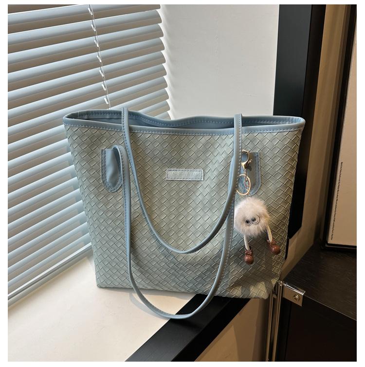 Women's Large Capacity Checkered Shoulder Tote Bag 2025 - Small, Stylish, Hot Selling Commute Bag