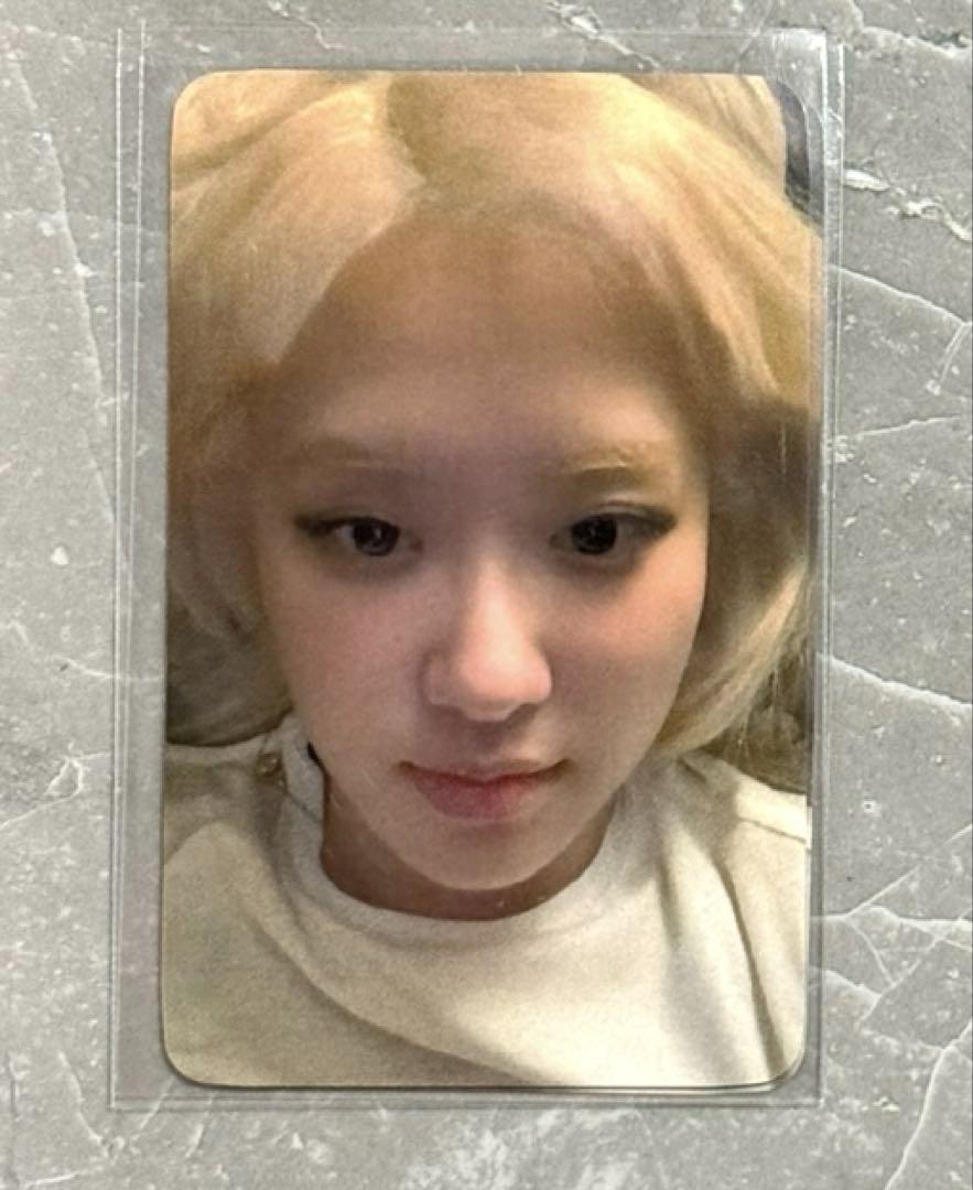 

[USED] BLACKPINK Rosé rosie withmuu Pop-up Trading Card D