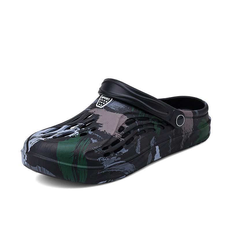 Leichte atmungsaktive Slip-on Sandalen für Herren für den Strand