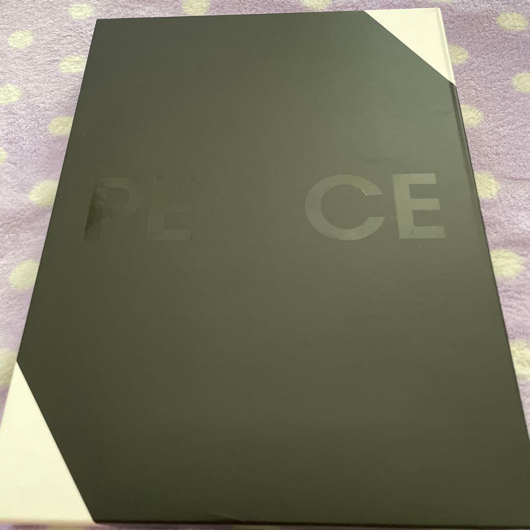 

[USED] G-DRAGON-PEACEMINUSONE Photobook