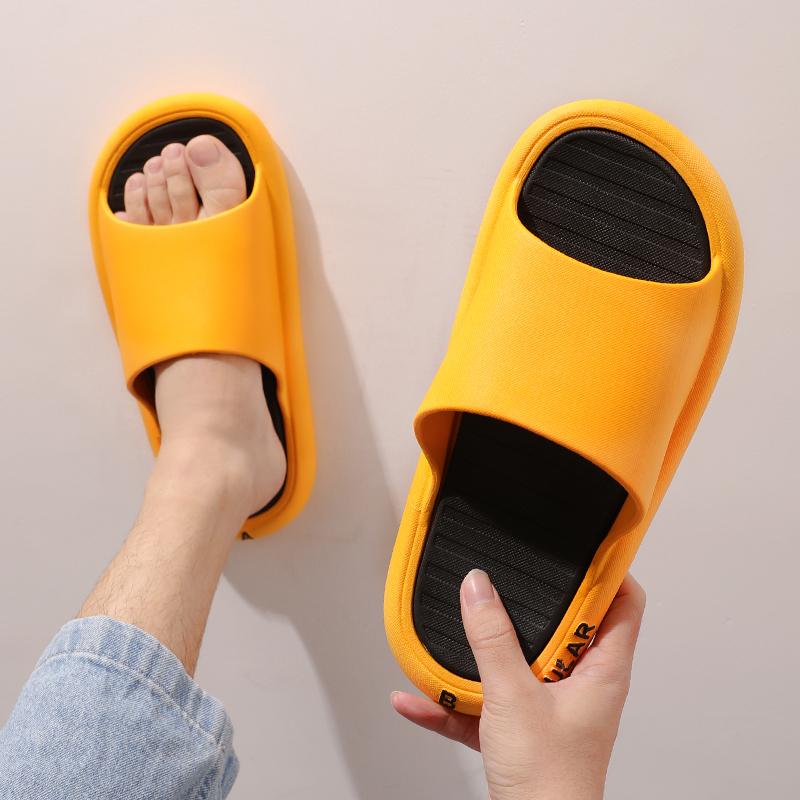 Fashion 2024 Summer Home Men Slippers Simple Black White Lovers Shoes Non-slip Bathroom Slides Flip Flops Indoor Women Platform Slippers