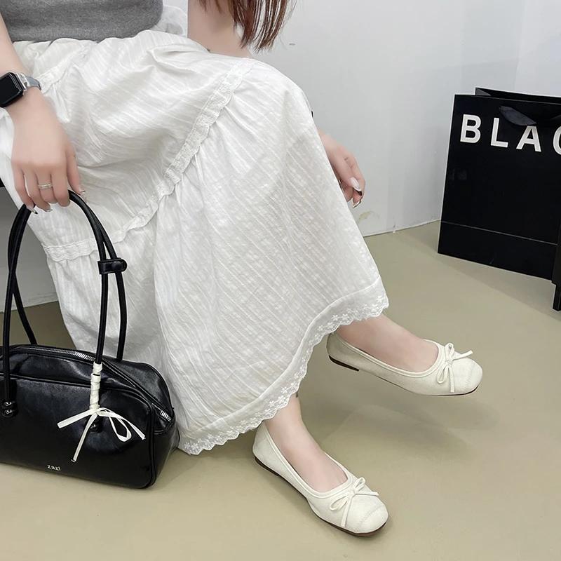 2025Suede Flat Shoes New Women's Soft and Fashionable Lightweight Shoes French Small Fragrance Bow Elegant and Comfortable Shoes