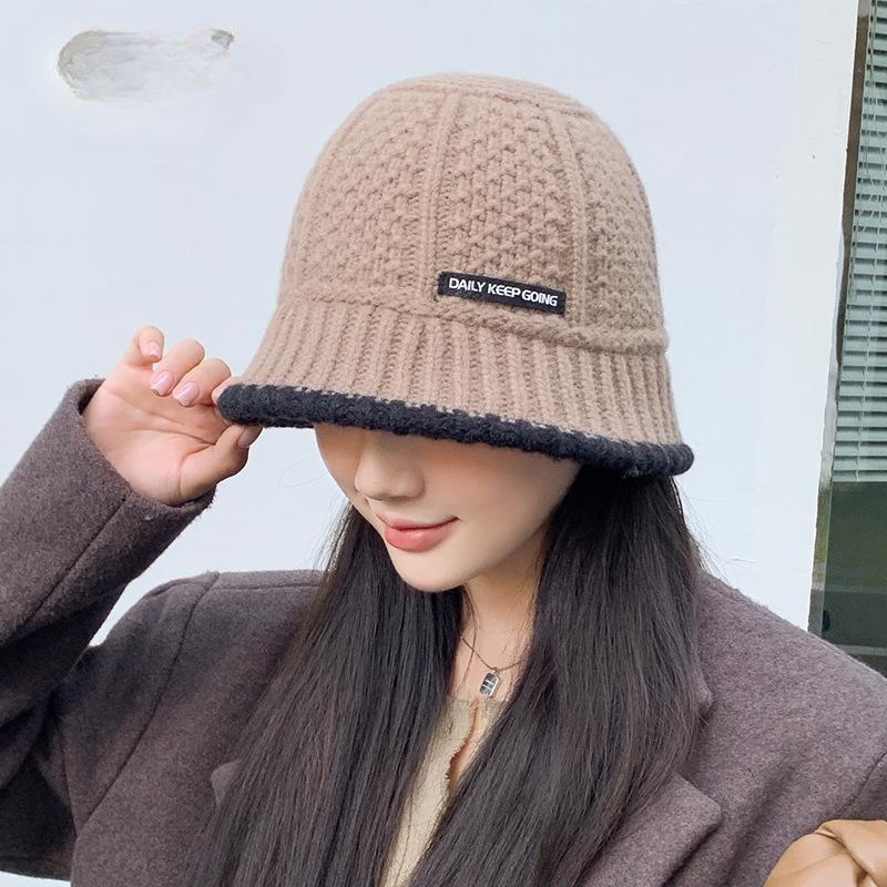 New hat women's autumn and winter warm bucket bucket hat Korean version shows small face cover retro versatile basin hat