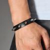 Gothic Vintage PU-Lederarmband für Männer und Frauen Punk Nieten Nieten Kreuzarmband Schmuck Zubehör