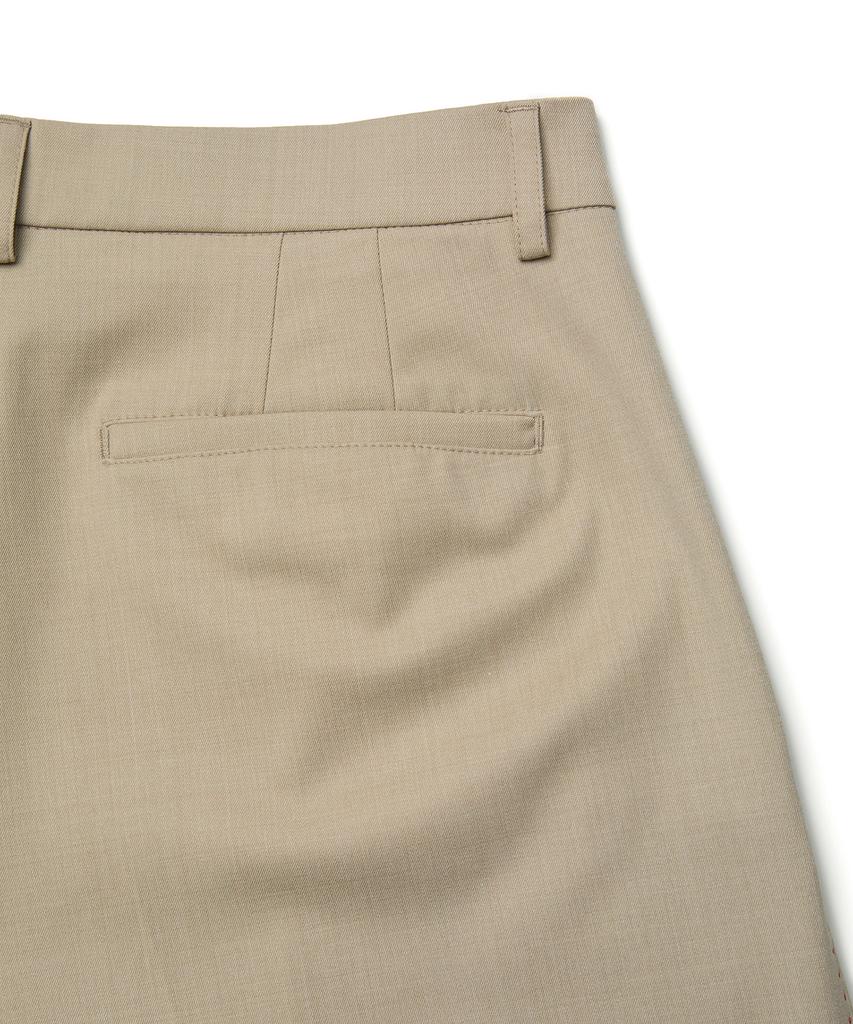 MMIC Morrison Bermuda (Light Beige)