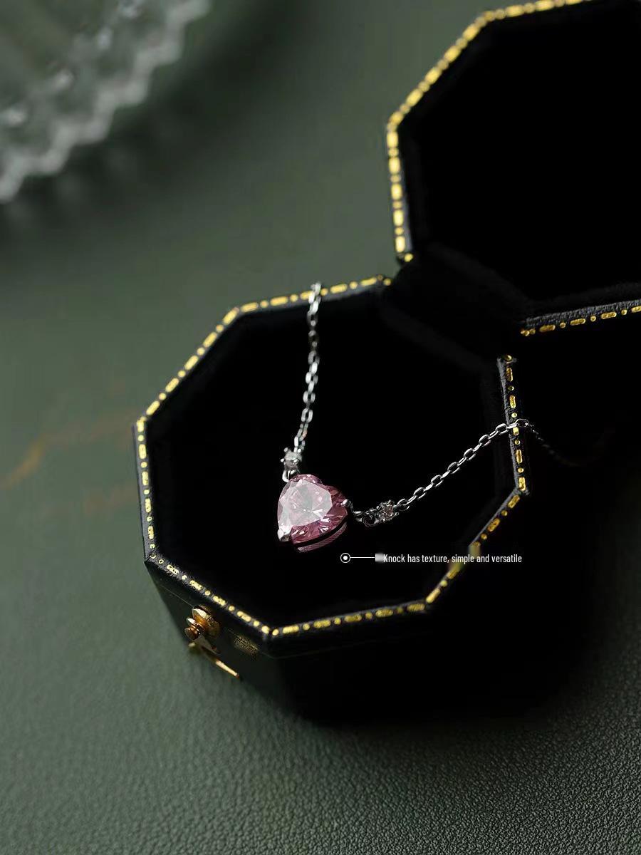 

Женское колье с розовым кулоном в виде сердца из циркония - Роскошный нишевый дизайн, цепочка для ключиц, милый и универсальный аксессуар