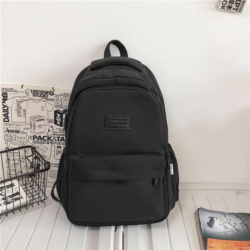 

Ye Hanwei Large Capacity Student Backpack One Size