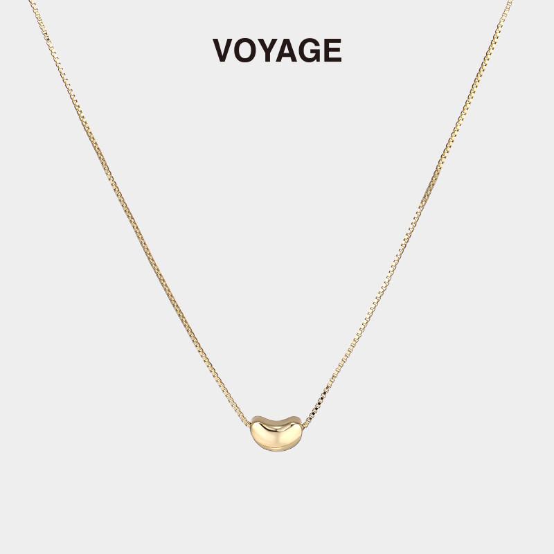 Gold Bean Pendant Necklace - Women's Light Luxury Clavicle Chain, Sweet & Cool Niche Design, High-End Feel Accessory