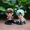 7 sztuk Toppery na tort BTS Zestaw postaci Figurki Akcji Zabawki, Mini Figurki Lalki BTS Akcesoria na Imprezę Urodzinową Samochód Biurko Dekoracje Urodzinowe BTS