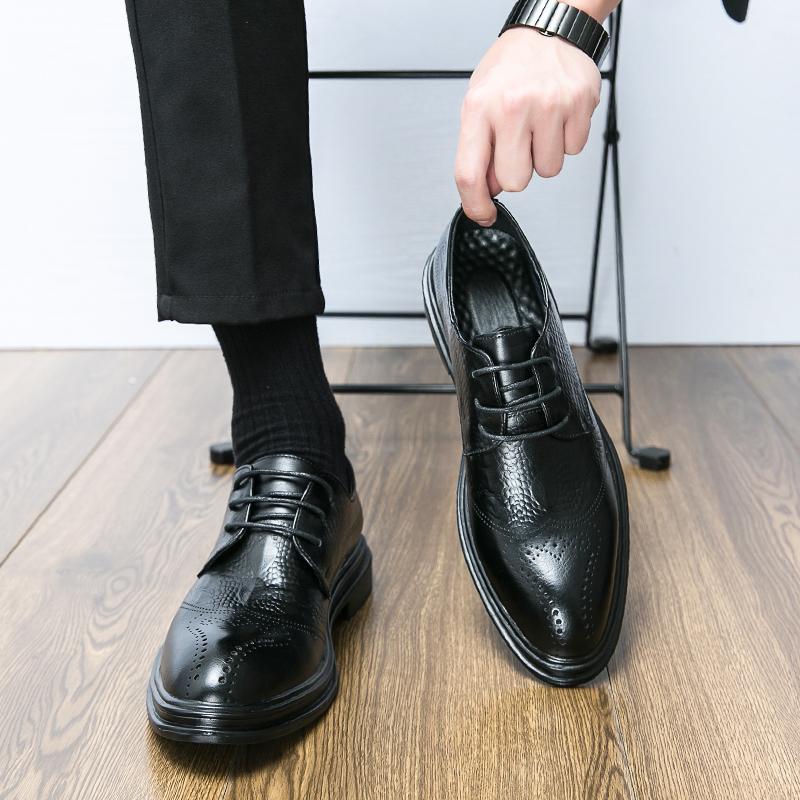 Lente en Herfst Heren Kleding Schoenen Lakleer Brogue Schoenen voor Heren Formeel Bruiloftsfeest Kantoor Heren Oxfords Zakelijke Schoenen