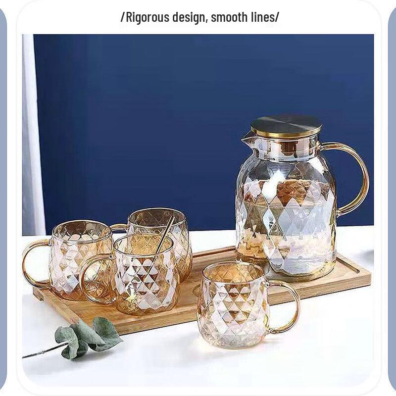 Elegant High Borosilicate Glass Cold Water Pitcher