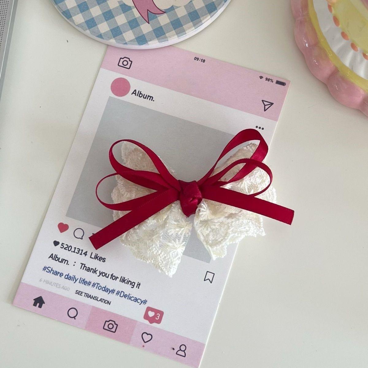 

Elegant Lace Bow Hairpins Women Fashion Red Ribbon White Floral Design Travel Casual Hair Accessory Elegant Hair Clip