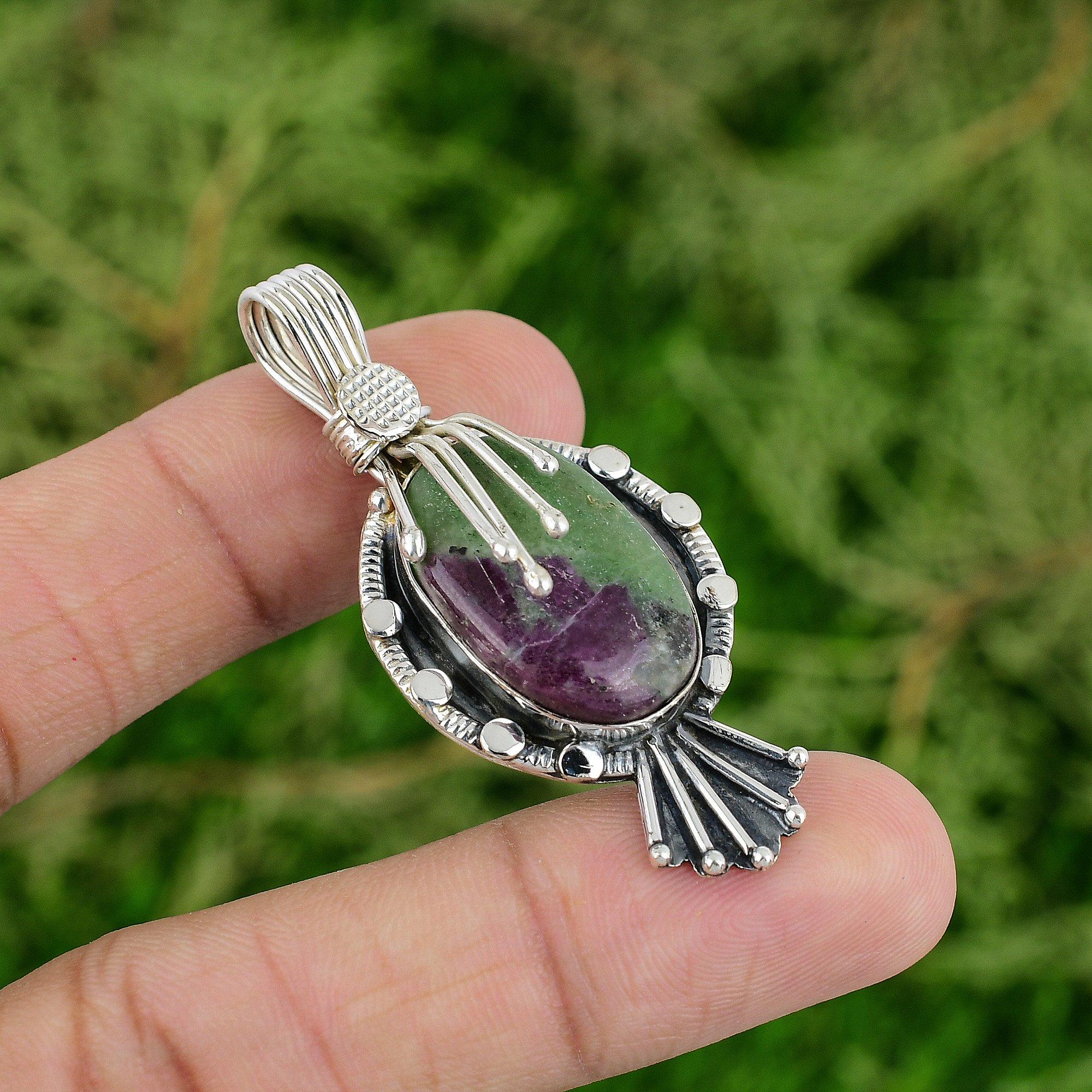 

Sisters Day Sale 925 Silver Oval Ruby Zoisite Stone Bezel Wife Handmade Pendant
