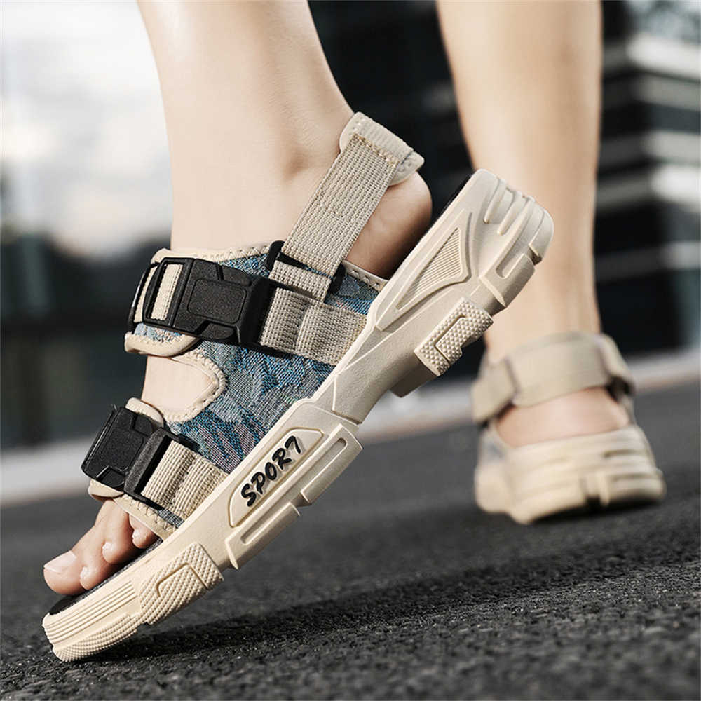 Fashion Light Sling Back Man's Sandals Luxury Designer Custom Flip Flops Shoes Black And White Sneakers Sports Particular Cheap