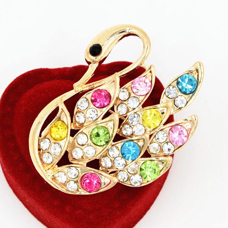 Charming Gold Rhinestone Swan Brooch Lapel Pin Accessory Zhenyao Jewelry