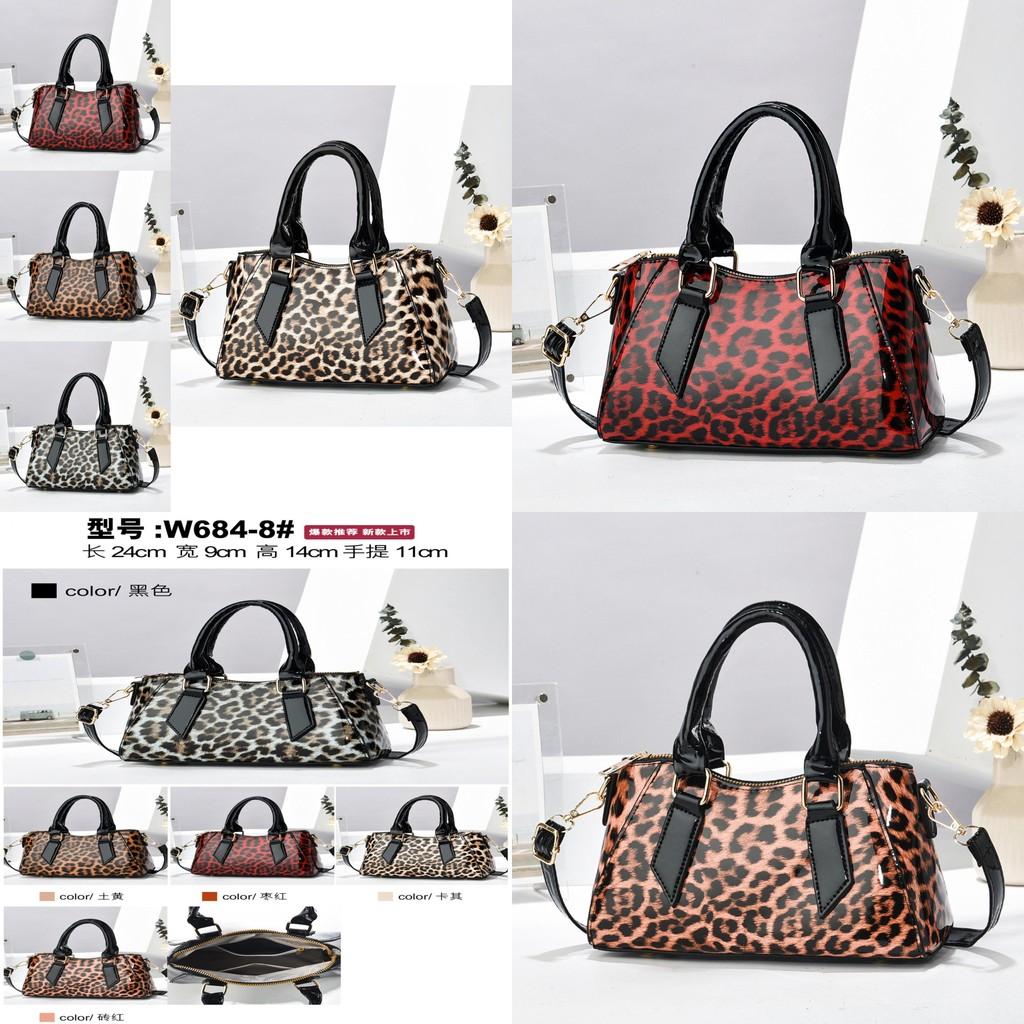 Contemporary Leopard Print Shoulder Bag With Ample Space And Soft Pu Material For Women
