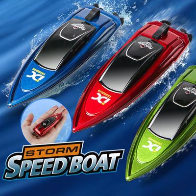 Bateau RC Étanche 2,4 GHz Navire Électrique Haute Vitesse Modèle d'Eau avec Lumières LED Navire Jouet Télécommandé pour Enfants