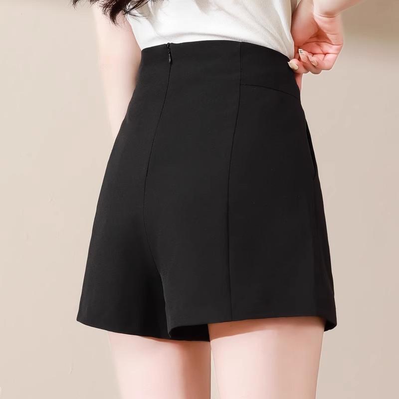 Summer High Waist Black Shorts With Stretch Polyester For Casual Women