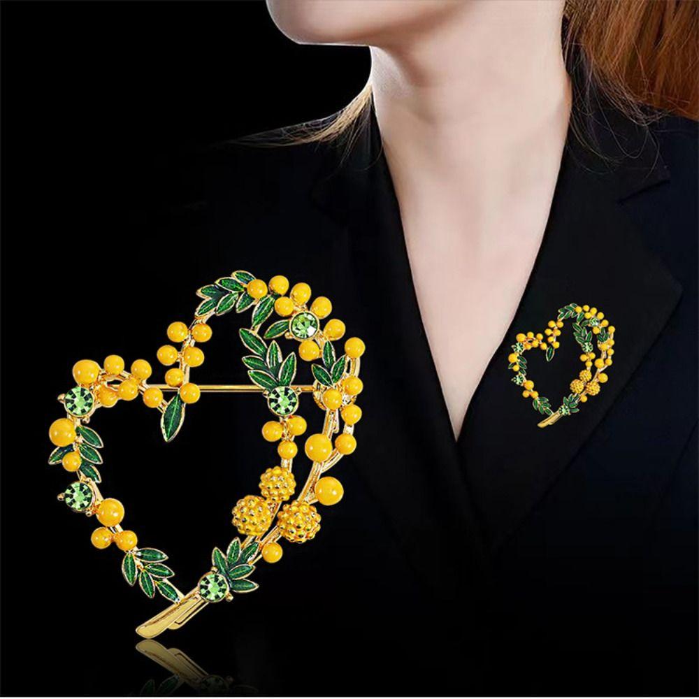 2-color Fruits Heart Brooches Love Party Plant Brooch Beautiful Mimosa Brooch  Suit Accessories
