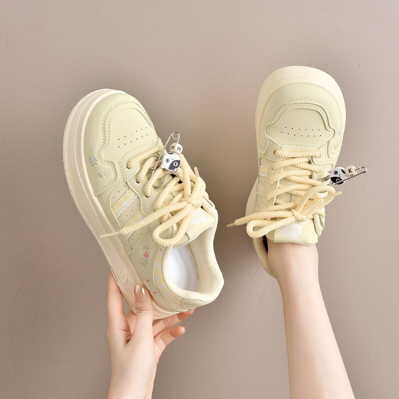 Platform sports board shoes women's 2025 spring new chic niche design breathable student versatile board shoes ins tide
