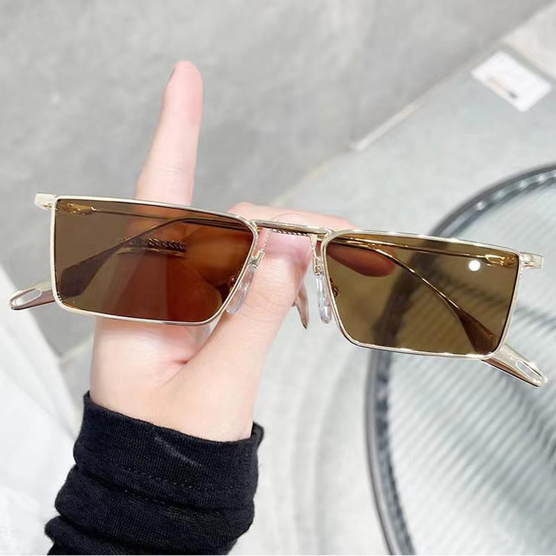 Retro Rectangle Metal Frame Sunglasses Women Men Classic Vintage Small Frame Square Sun Glasses UV400