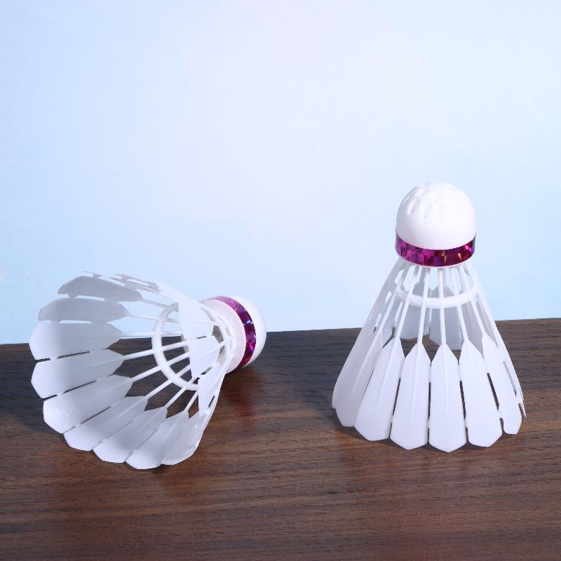 Leuchtender Winddichter Leuchtender Badmintonball, Super Langlebig und Unzerbrechlich, Outdoor Fluoreszierender Heller Nylonball mit Licht