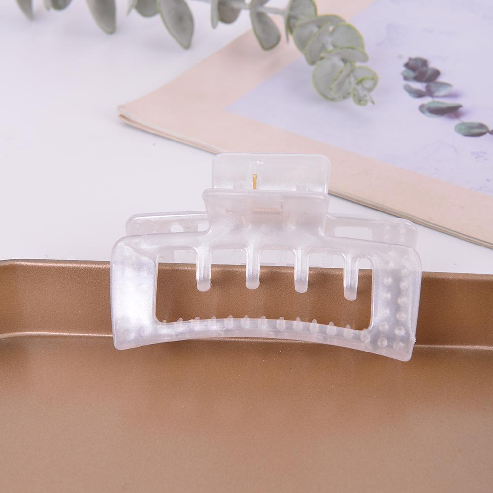 

1pc New Medium Size Hollow Out Double Tooth Hair Clip for Women; Fashion Shark Clip Hairstyle Accessories