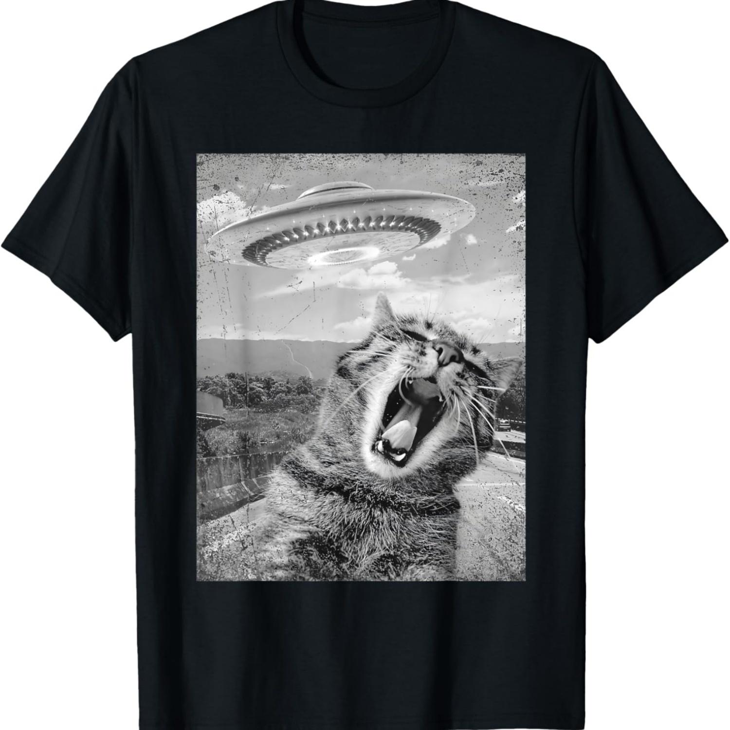 Alien Cat UFO Cat Selfie With UFO Funny Alien UFO Cat Meme T-Shirt S