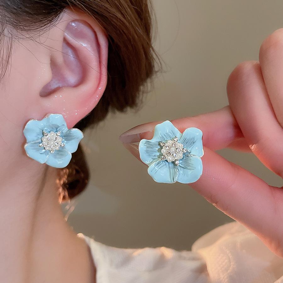 Blue Oil Drop Crystal Flower Round Earrings Stud Earrings Design Sense Niche