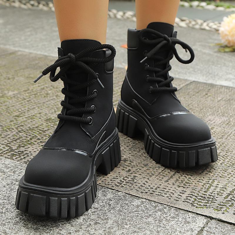 Foreign trade new European and American style large size short Martin boots women's cross-border new British style round head thin knight boots