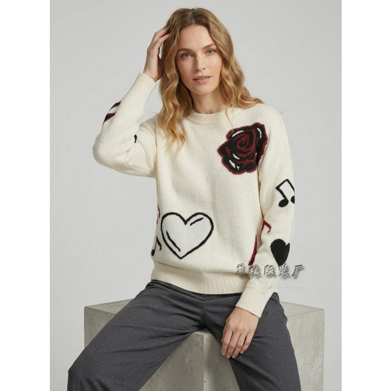 Women Loose Knit Long Sleeve Heart Jacquard Crew Neck Sweater