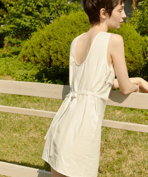 Lady Volume Torchon Lace Dress_White