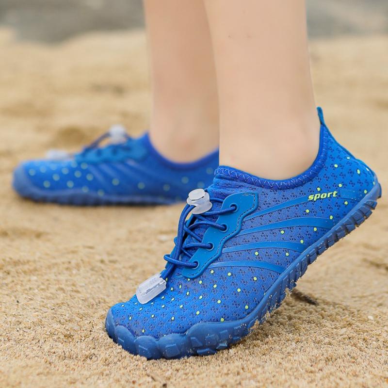 Scarpe Aqua da Bambino per Nuotare a Piedi Nudi Asciugatura Rapida Scarpe da Spiaggia per Camminare e Guadare Bambini Ragazzi Ragazze Scarpe Traspiranti per Sport Acquatici