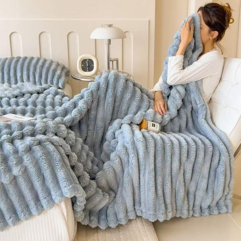 New Artificial Rabbit Plush Autumn Warm Blankets for Beds Soft Coral Fleece Sofa Throw Blanket Comfortable Thicken Bed Sheet
