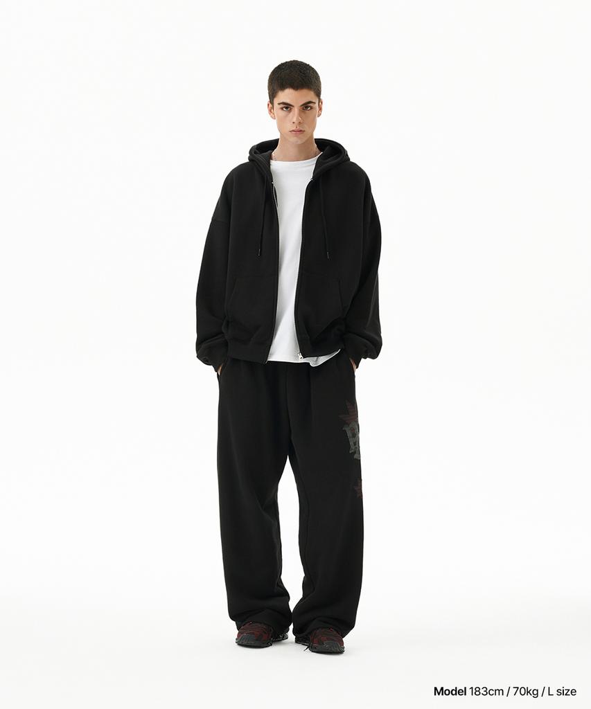 MAHAGRID Pray Applique Sweat Pant Black(Mg2Ffmpa05A)