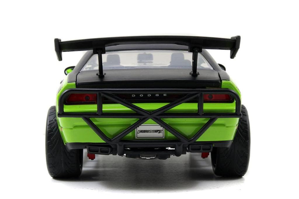 Kyosho Jada Toys Fast Furious Series Dodge Challenger Green Finished Model JADA97131 & 1/24 F&F Off-Road (Letty)