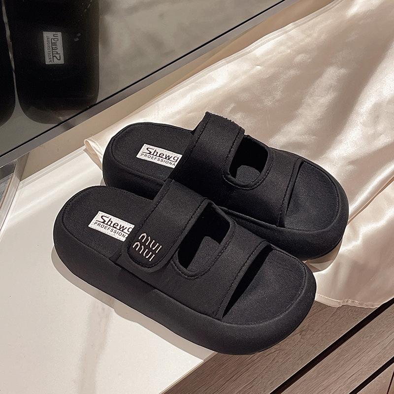Thick-soled Velcro one-word slippers for women 2025 summer new versatile and lightweight outer wear fashionable casual cool slippers for women