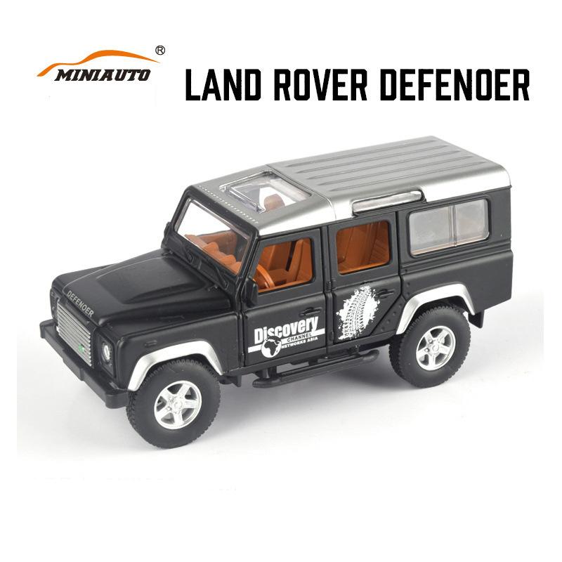 Maßstab 1:32 Land Rover Defender Druckgussauto-Modellspielzeug, zurückziehbares Spielzeugfahrzeug mit Ton und Licht für Kinder, Kleinkinder, Jungen und Mädchen, Geschenkkollektion