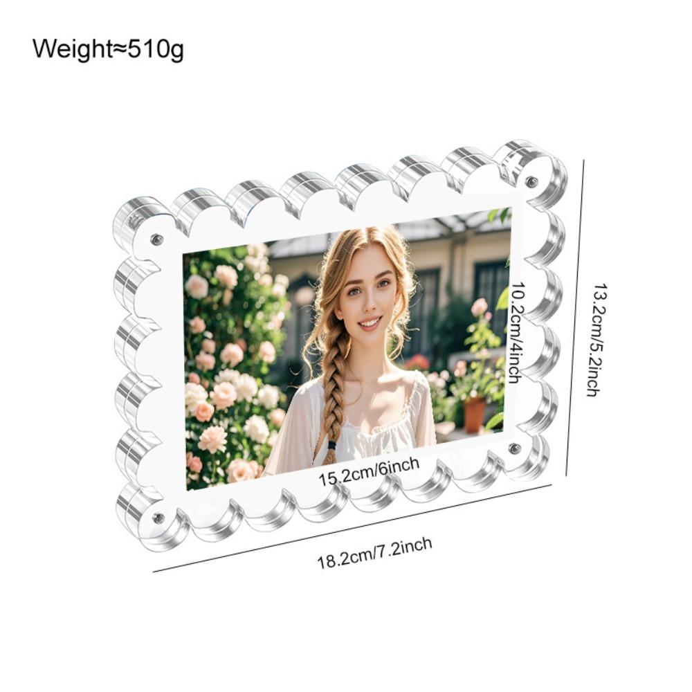 Sleek Scalloped Design Magnetic Photo Frame Transparent Thicken Acrylic Photo Frame Freestanding Design Scalloped Photo Frame