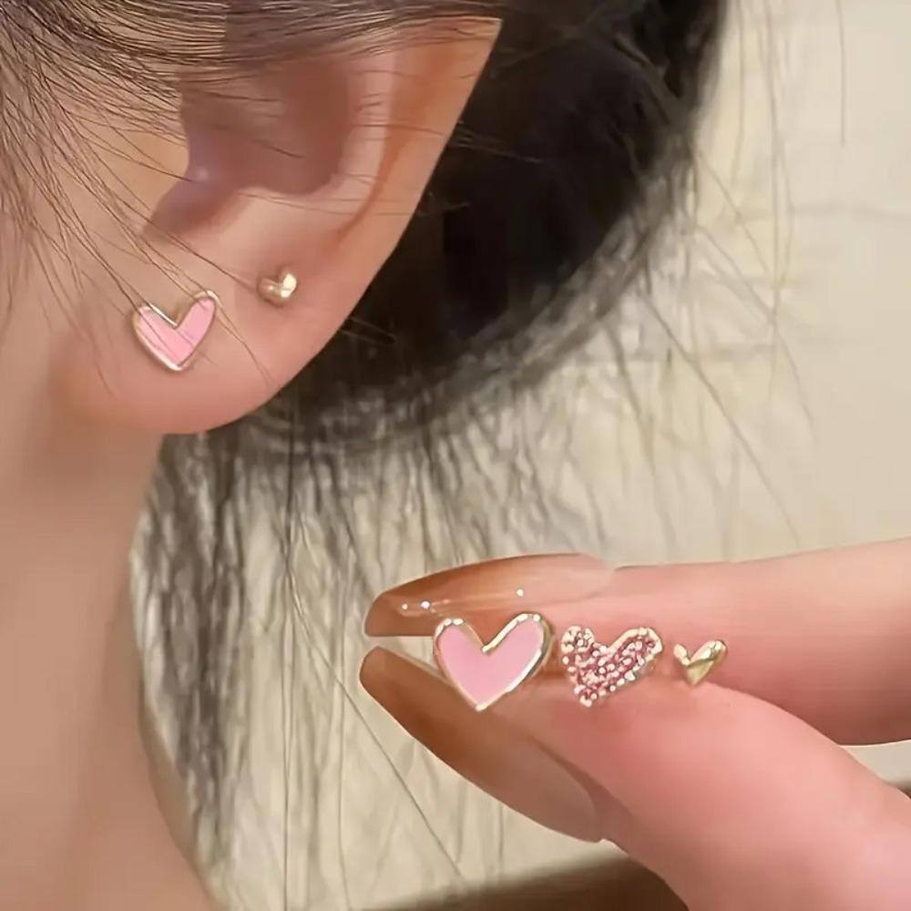 Rhinestone Heart-shaped Stud Earrings Elegant and Compact Black Drip Oil Earrings Women's Charm Daily Party Jewelry
