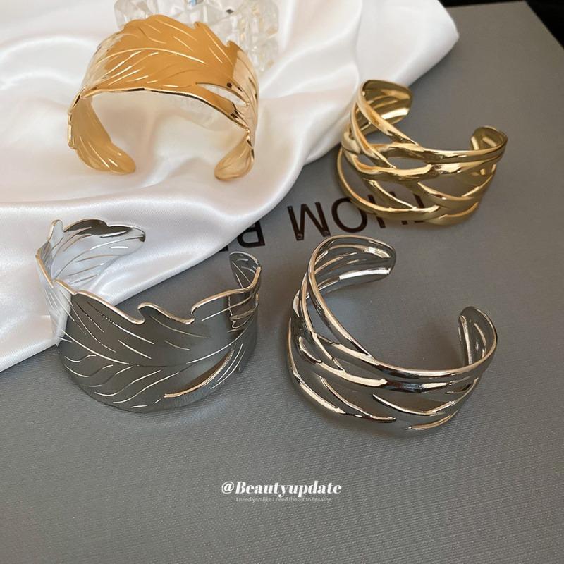 Irregular Metal Glossy Printing Open Bracelet Retro Simple Versatile Bracelet Light Luxury High-end Jewelry